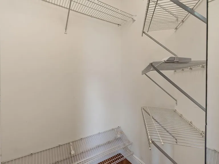 5225 Brookview Dr — Photo 61
