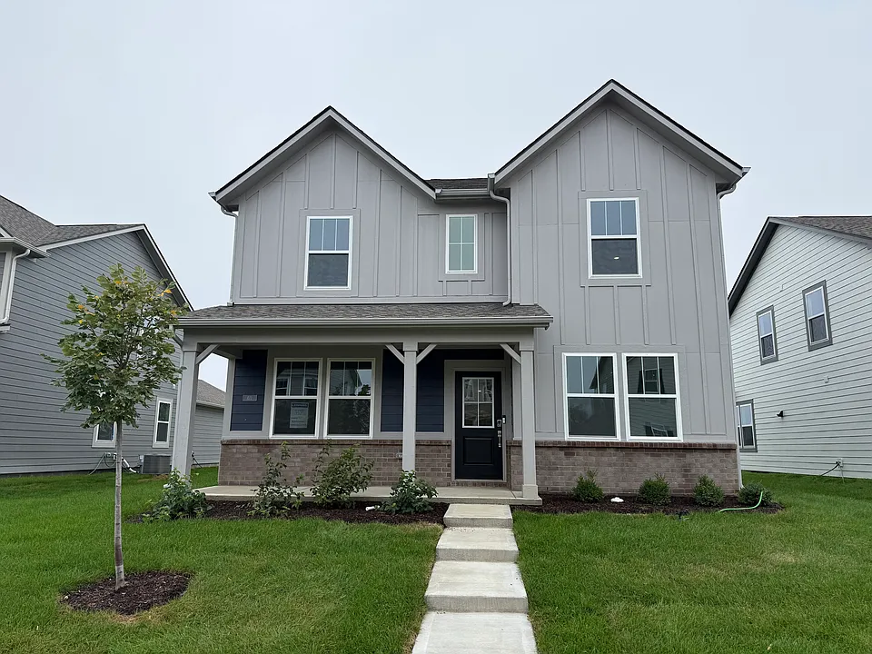 411 Eisenhower St