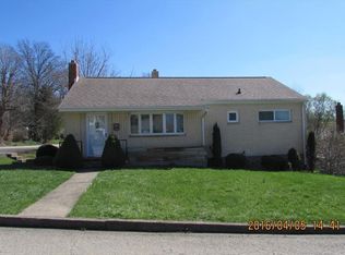 610 Davidson Ave, Connellsville, PA 15425