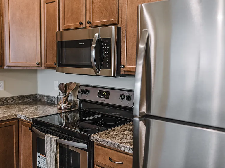 Lakewood Crossing Apartments — Photo 68