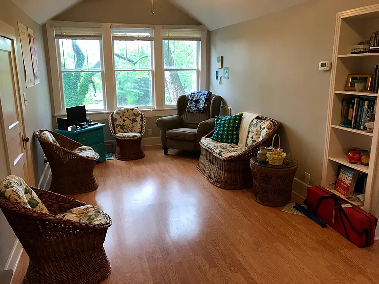 2526 Blair Blvd #B — Photo 5