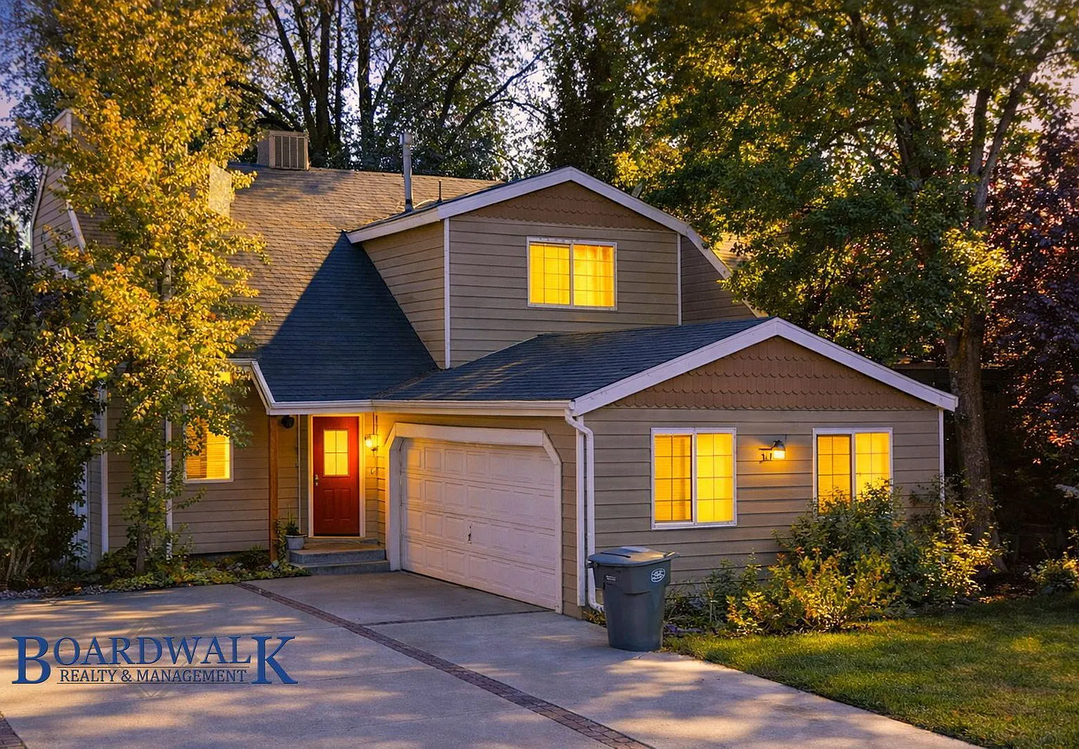 3 bed, 2.5 bath, 1800 sqft, $2,250 — Photo 2