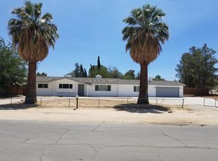 18881 Symeron Rd, Apple Valley, CA 92307
