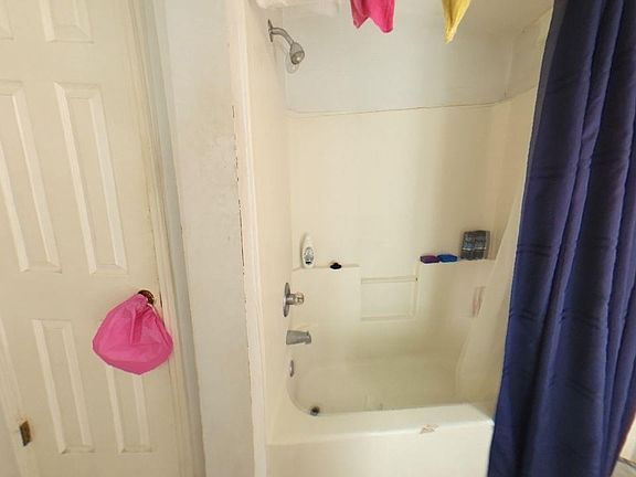 2nd image of 705 Milner St