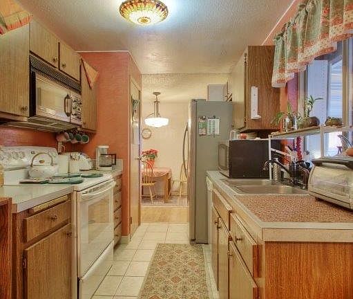 4th image of 11810 SE 317th Pl