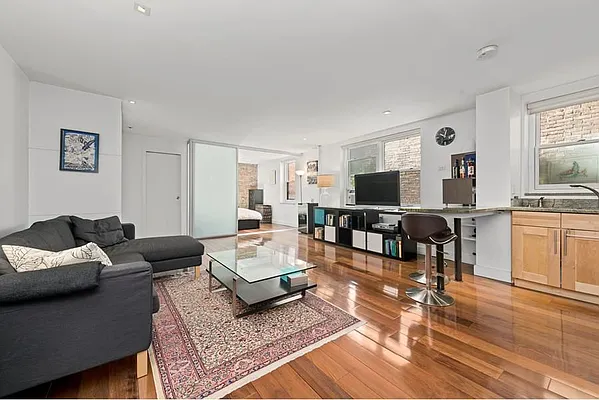 Rented by Prevu Real Estate, LLC | media 8