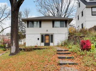 3205 Halifax Ave N, Robbinsdale, MN 55422