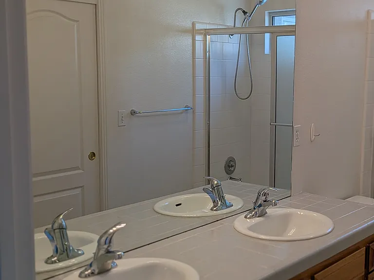 10625 N Sea Shell Cv — Photo 18