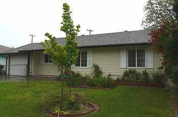 2nd image of 6820 Bismarck Dr