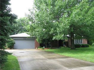 7775 Continental Dr, Mooresville, IN 46158