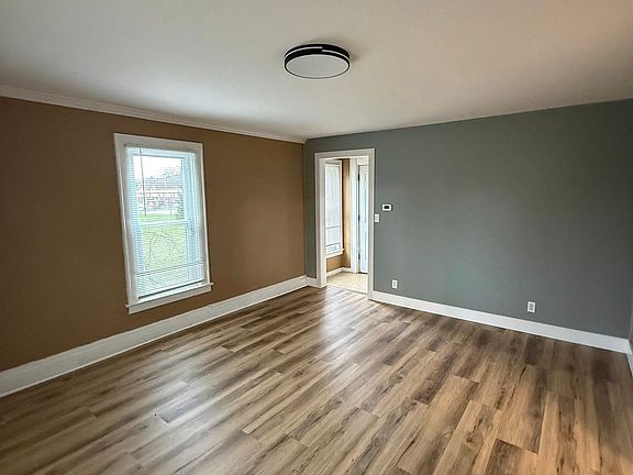 5th image of 420 Nottingham Rd #3