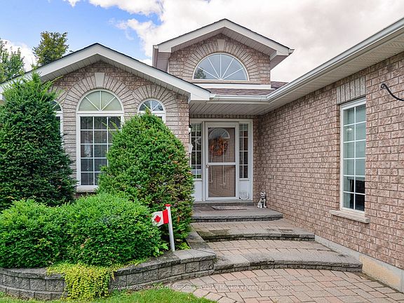4th image of 14 Palmer Dr