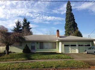 815 S Meridian St, Newberg, OR 97132