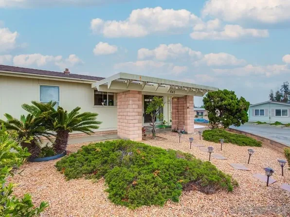 643 Via Santa Paulo, Vista, CA 92081