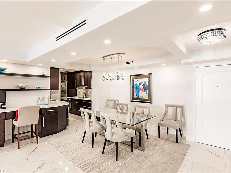 4001 Gulf Shore Blvd N #1104 — Photo 3