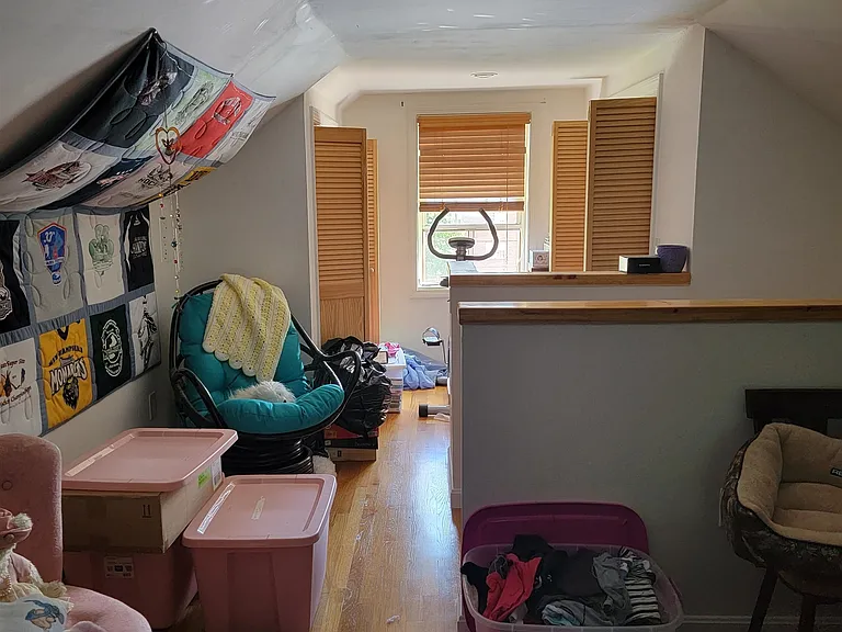 58 Beech St — Photo 27