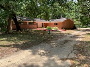 8915 Pine Forest Rd, Pensacola, FL 32534