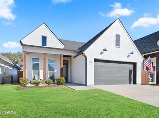 211 Timber Mill St, Lafayette, LA 70508