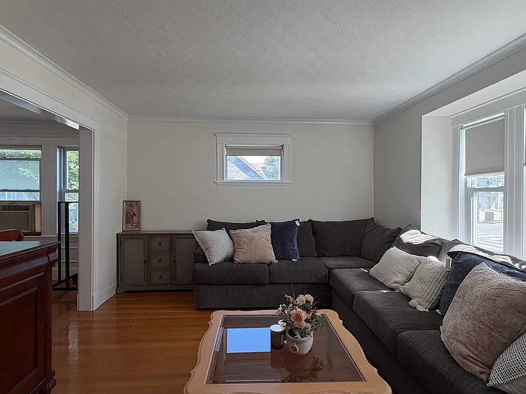 3 Jonathan St #1 — Photo 1