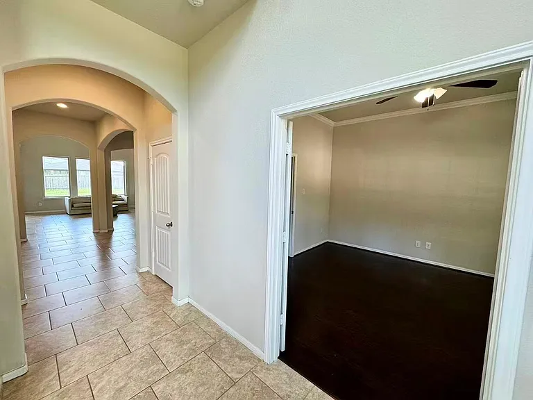 28943 Grand Teton Ct — Photo 4