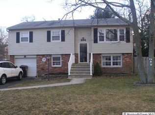 234 Lakewood Ave, Bayville, NJ 08721