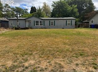 120 Cedar St, Fairview, OR 97024