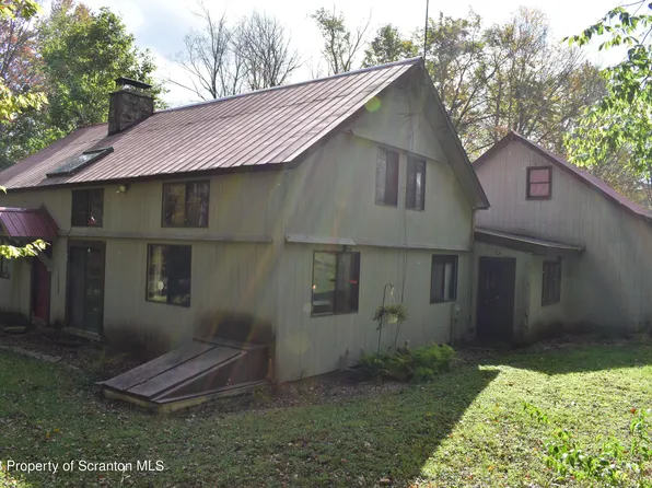 195 Conroy Rd, Montrose, PA 18801