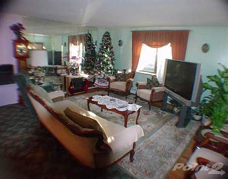 3rd image of 5 Jefferson St