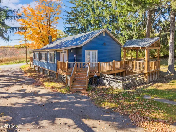 226 Sagendorf Corners Road, Howes Cave, NY 12092