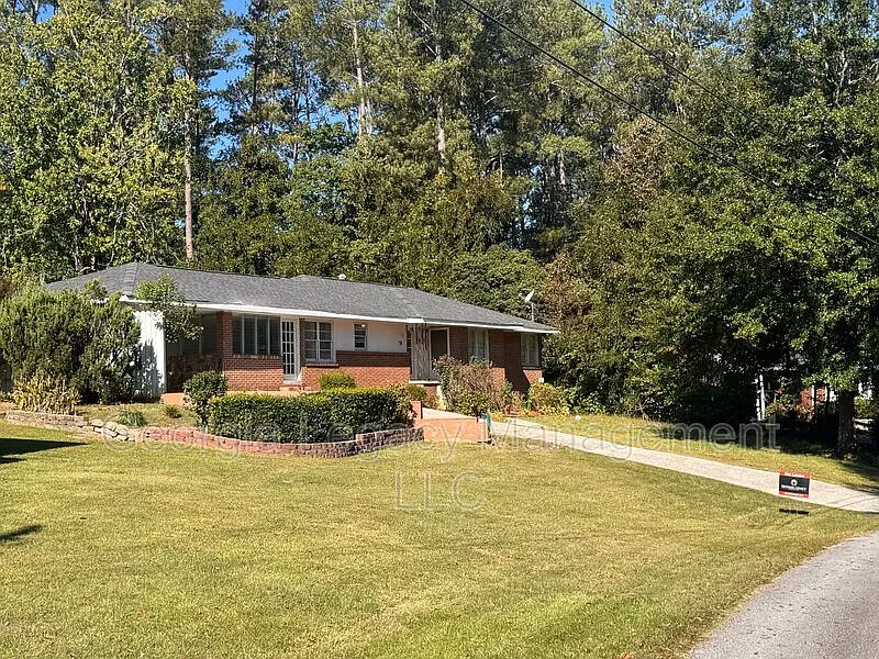 3 bed, 2.0 bath, 1531 sqft, $1,800 — Photo 1