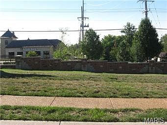2nd image of 14422 Rue De Gascony Ct