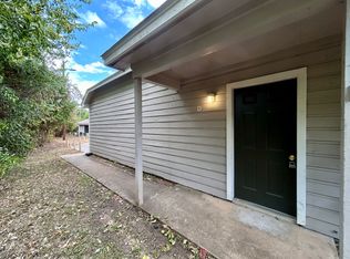 8910 Schick Rd #D, Austin, TX 78729