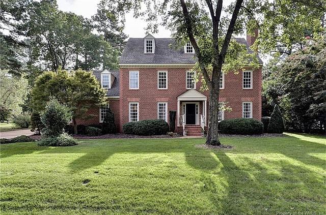 1st image of 501 Fairfax Way