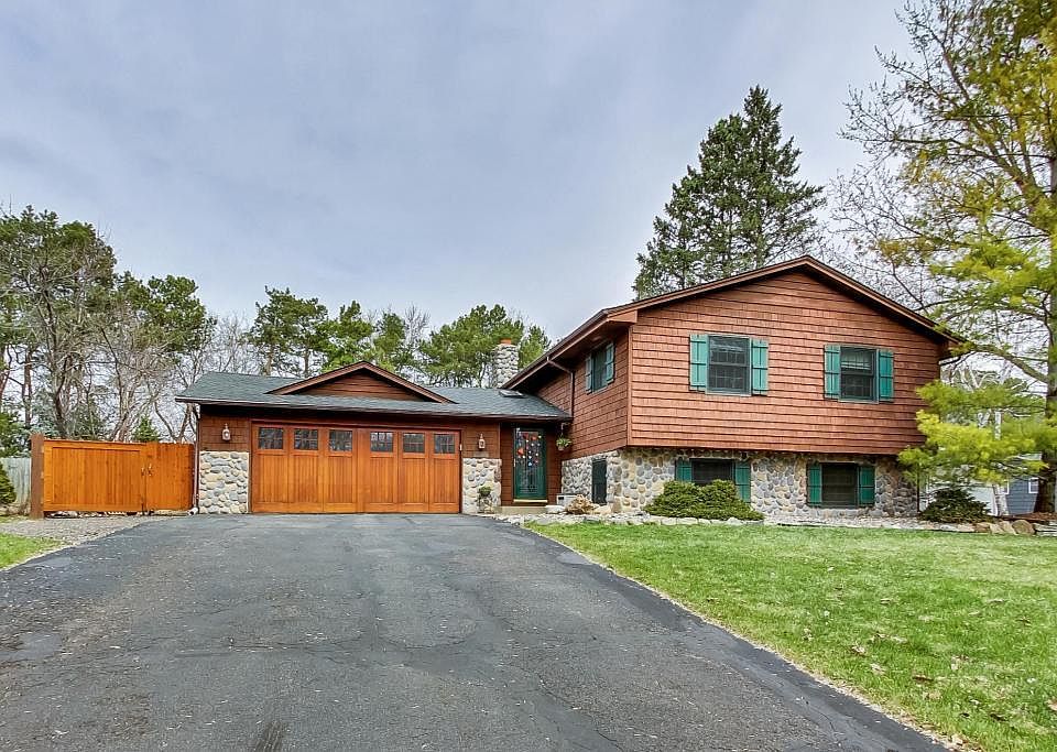 8005 Cheyenne Ave, Chanhassen, MN 55317 Zillow