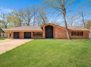 830 39th St SE, Paris, TX 75462