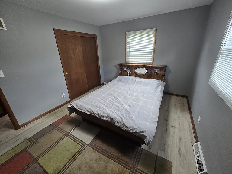3477 S Kansas Ave — Photo 14