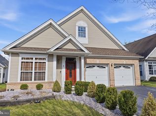 8 Cardinalflower Ln, West Windsor, NJ 08550