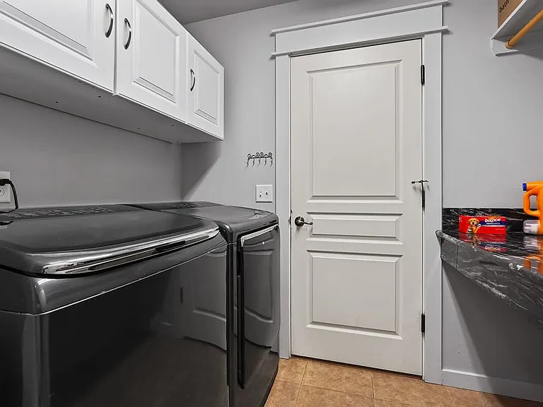 Laundry Room Cabinet