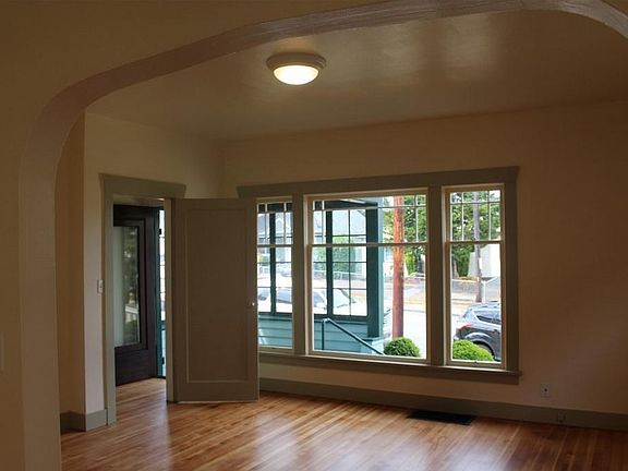 5th image of 1039 5th St #A