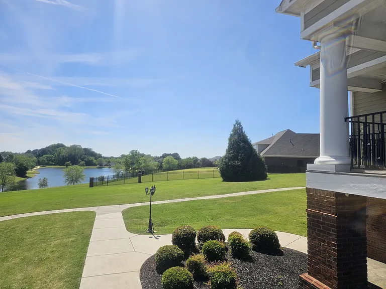 125 Coldsprings Dr — Photo 15