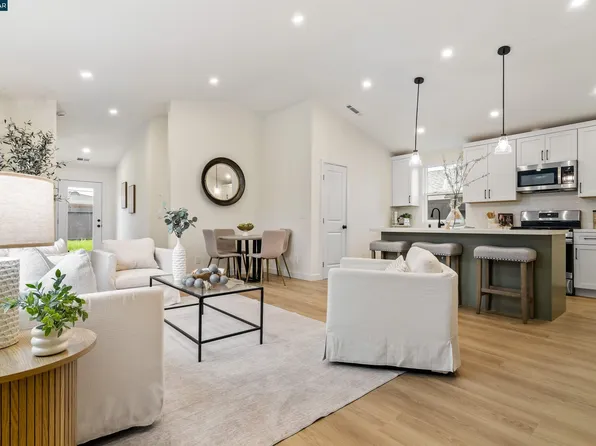 330 Warren Way, Pittsburg, CA 94565