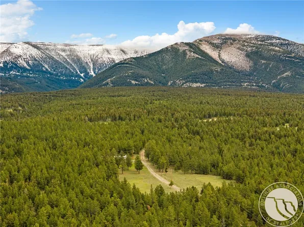 125 Golden Bear Ln, Judith Gap, MT 59453