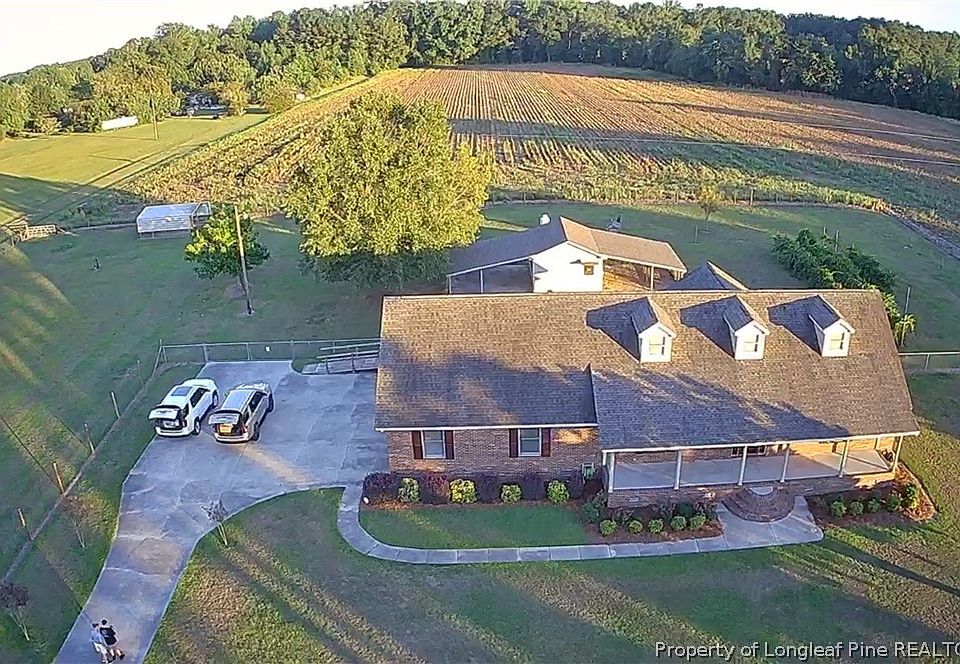 1st image of 644 Lamb Rd