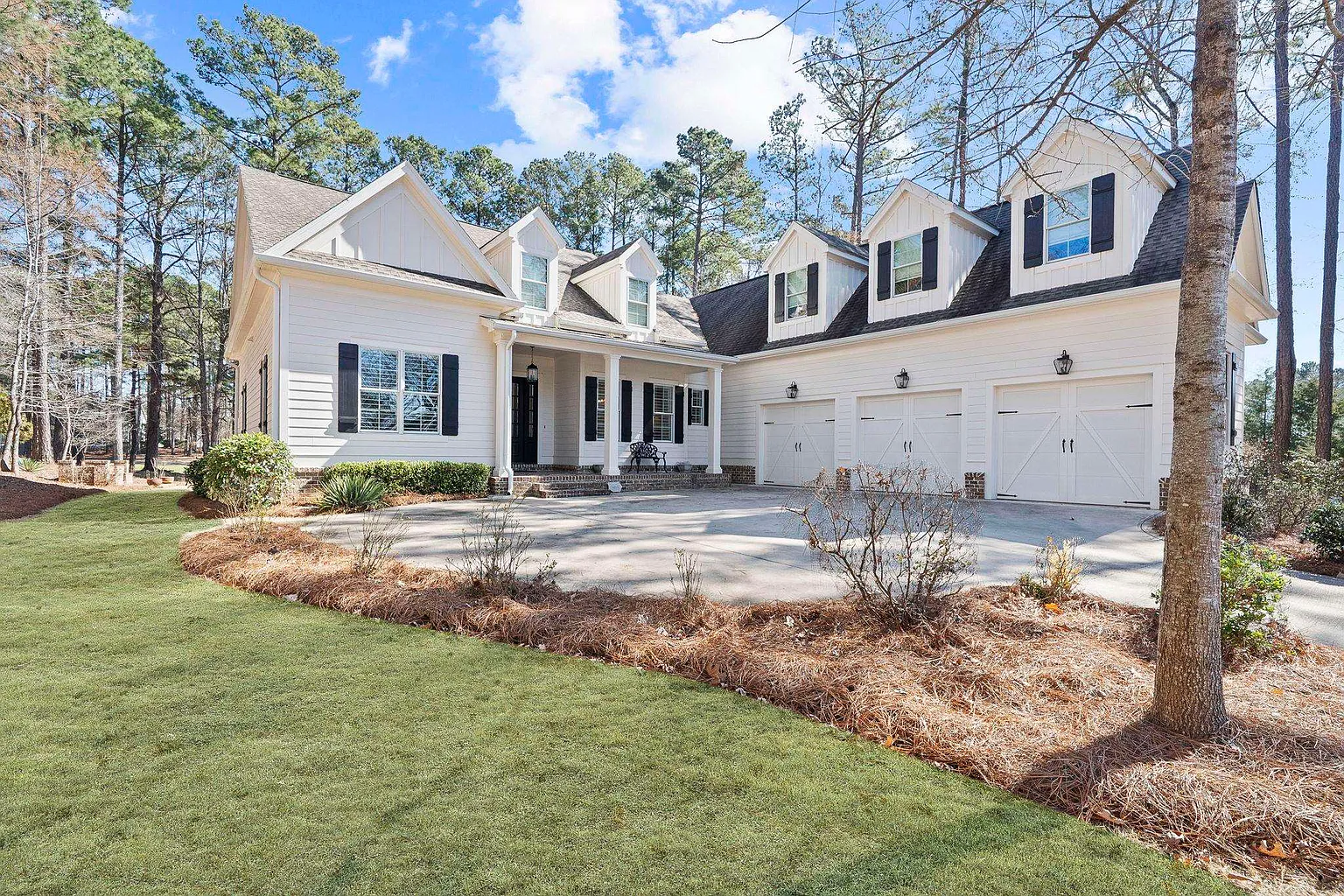 1240 Winged Foot Dr photo 1