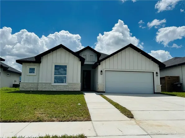 700 Spring Dr, Alton, TX 78573