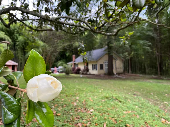 (undisclosed Address), Greensboro, NC 27406