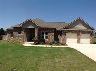 77 Joseph Pl, Byron, GA 31008