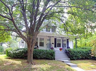 104 E Drake Ave, Saint Louis, MO