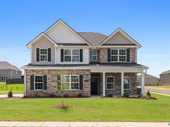 322 Creek Grove Ave, New Market, AL 35761