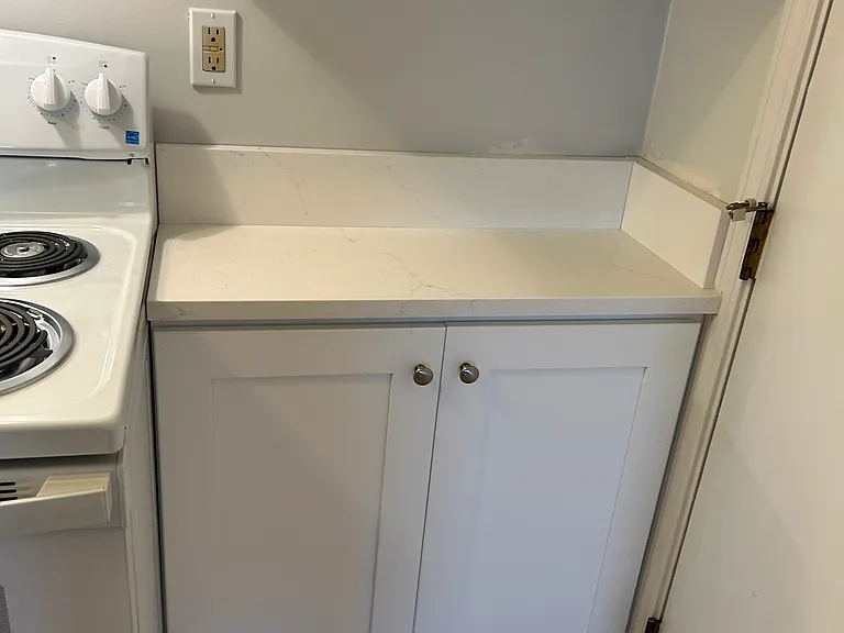 139 W Emerson St #11 — Photo 4